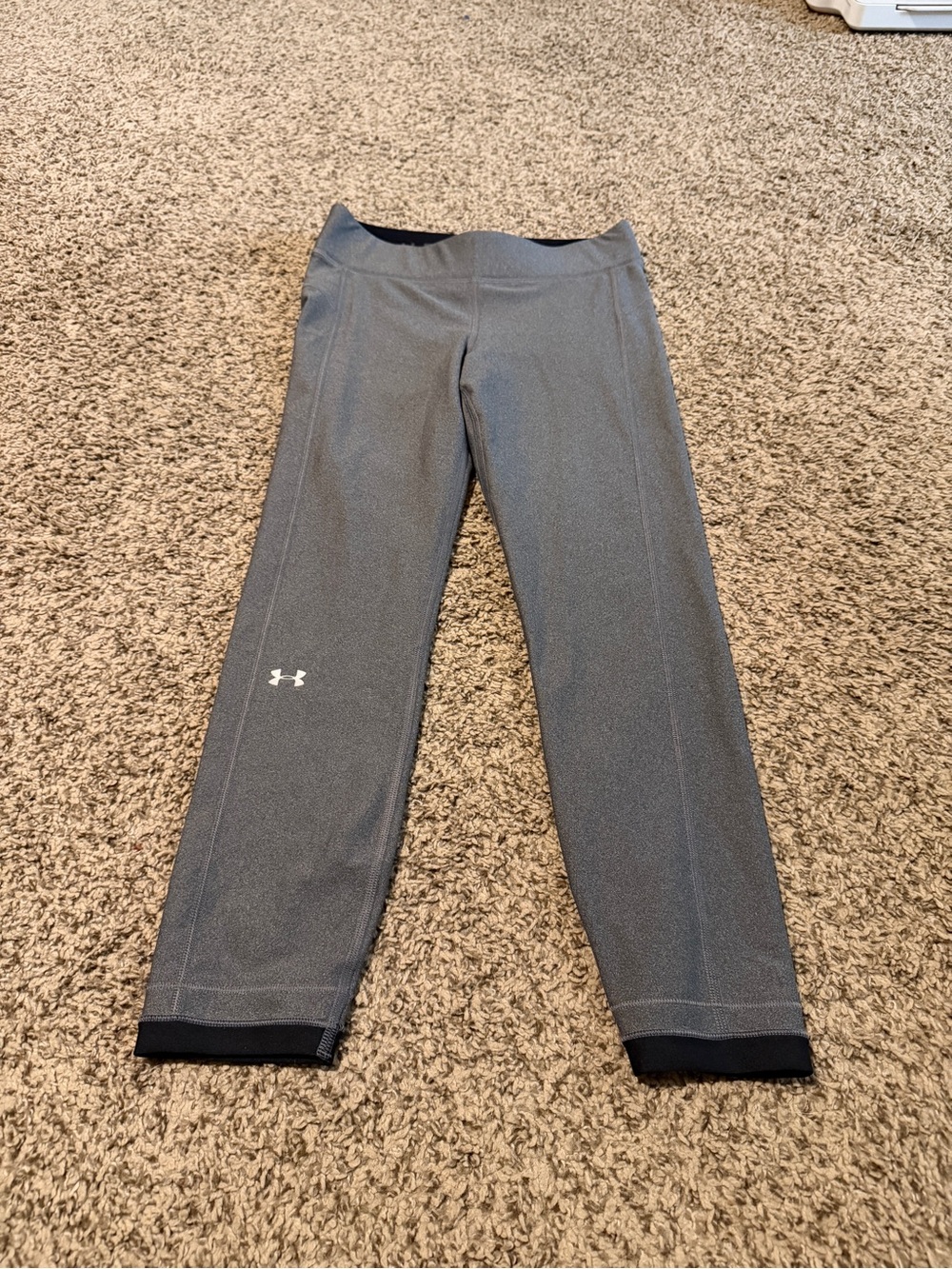Under Armour Women’s Gray Compression Athletic Leggings, Size Medium